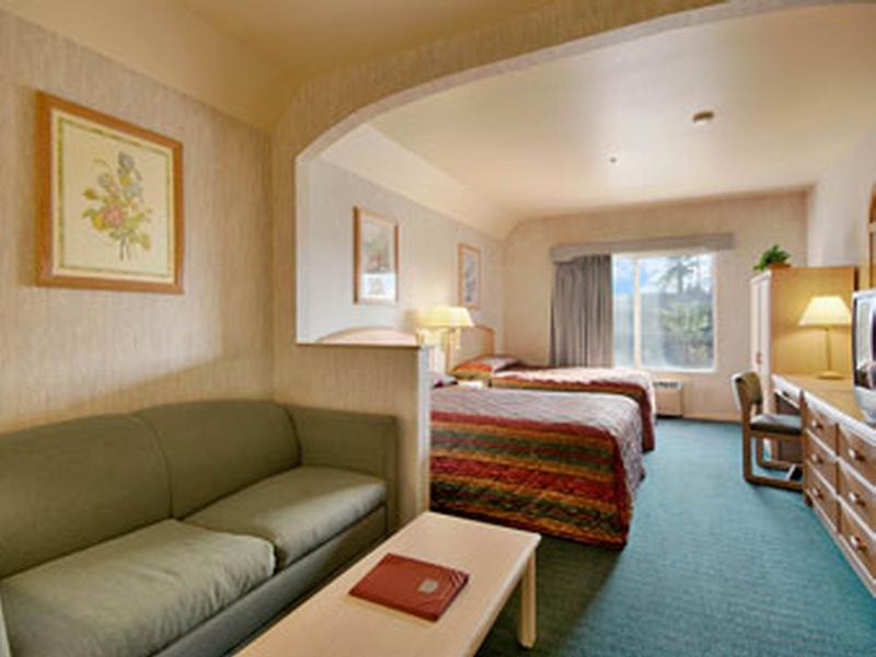 Hotel Ramada By Wyndham Bakersfield Exteriér fotografie